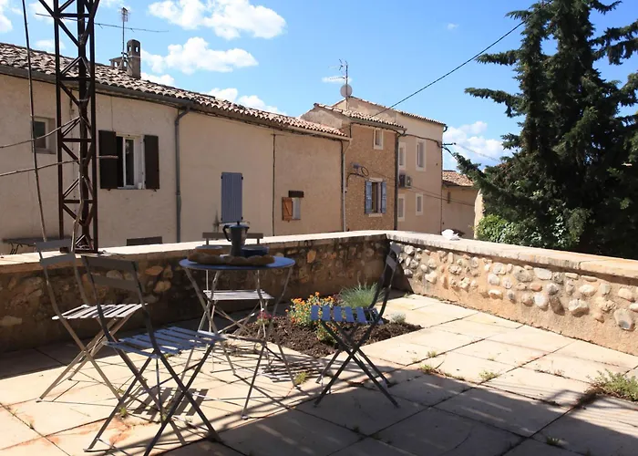 En Parc Regional Du Verdon Avec Grande Terrasse Privative Apartament